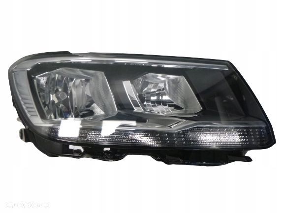 VW TIGUAN LAMPA PRAWY PPRZÓD 8 PIN 4L0971030G - 1