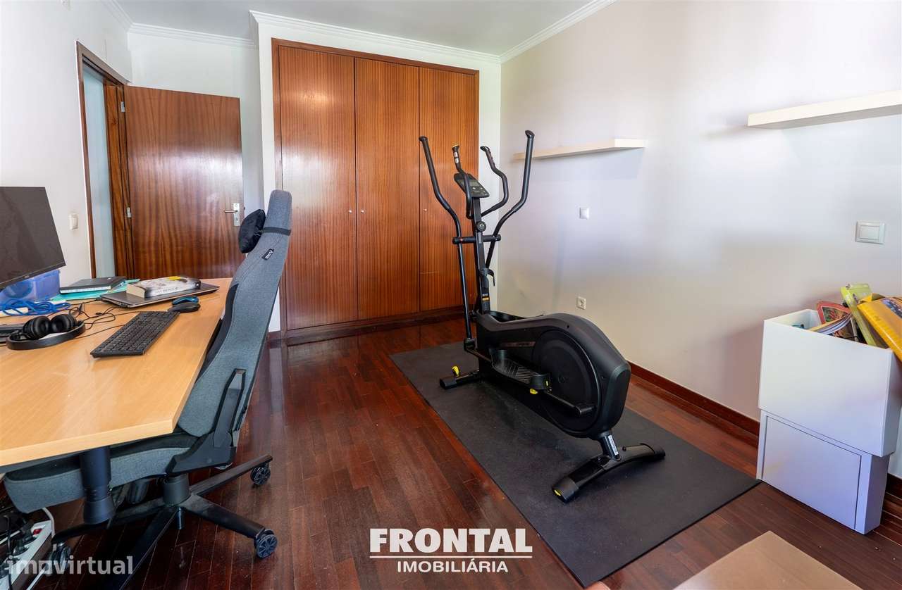 Apartamento T3 Venda-23
