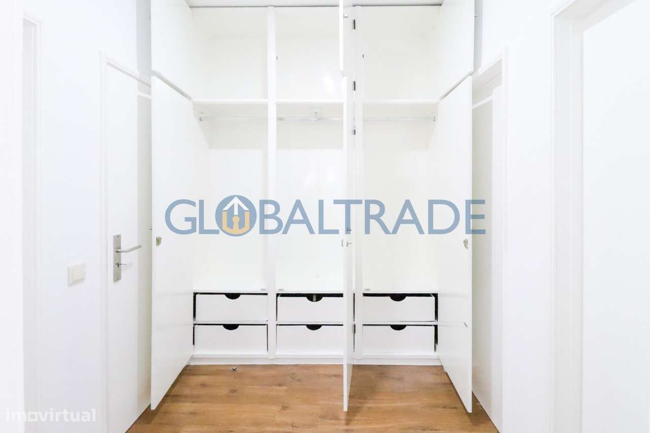 Apartamento T3 Renovado & Equipado em Águas Santas-34