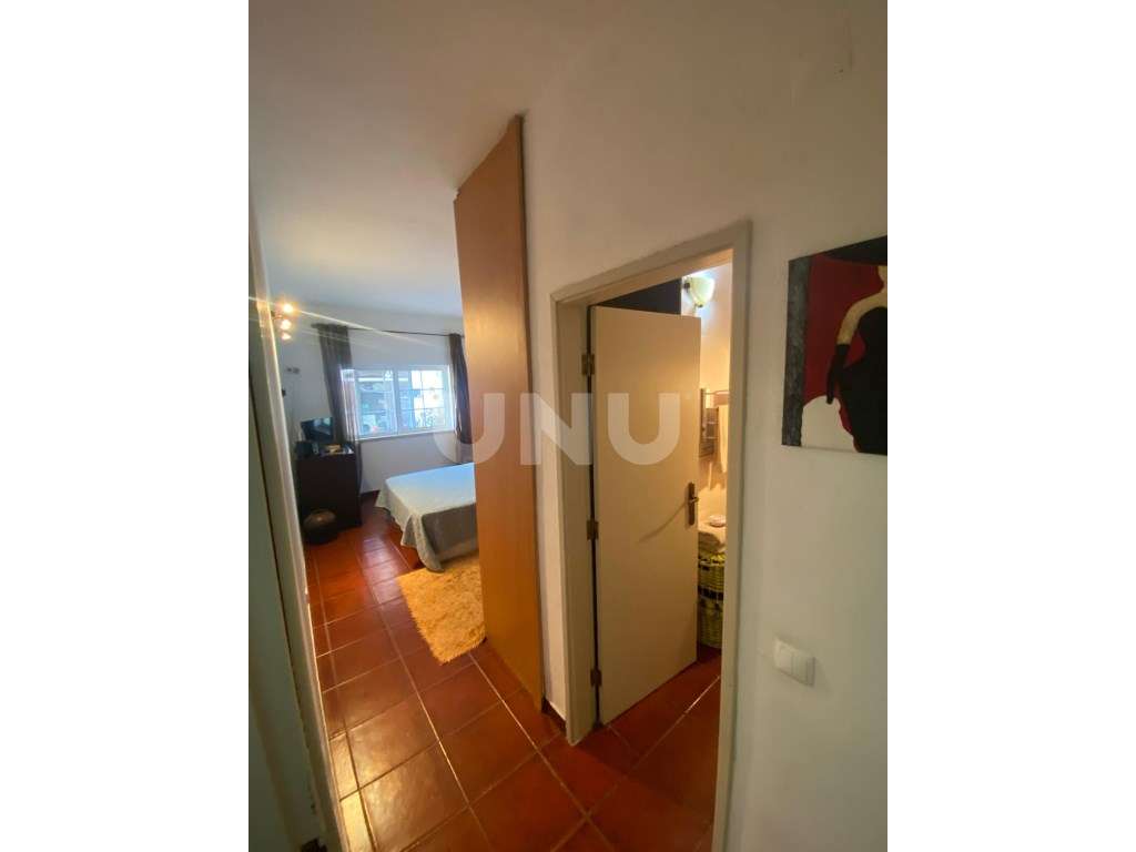 Terreno com duas moradias - Fernão Ferro | 380m²-10