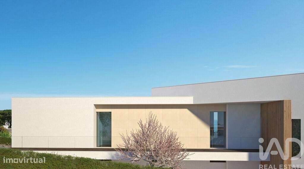 Terreno em Luz - Grande imagem: 3/14