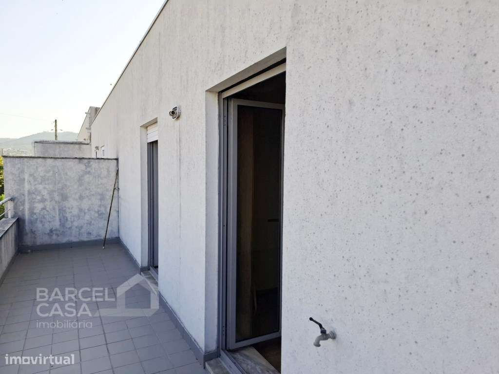 Apartamento T2 com Terraço em Galegos Santa Maria, Barcelos-12