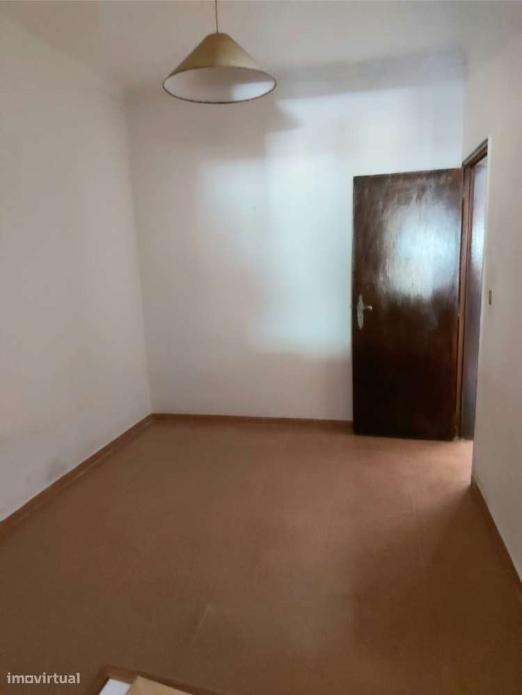 Moradia T3 + T1 + Terreno Urbanizável (Horta) - Vidigueira-14