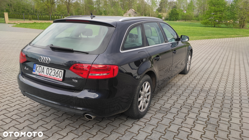 Audi A4 Avant 3.0 TDI DPF multitronic Ambiente - 5