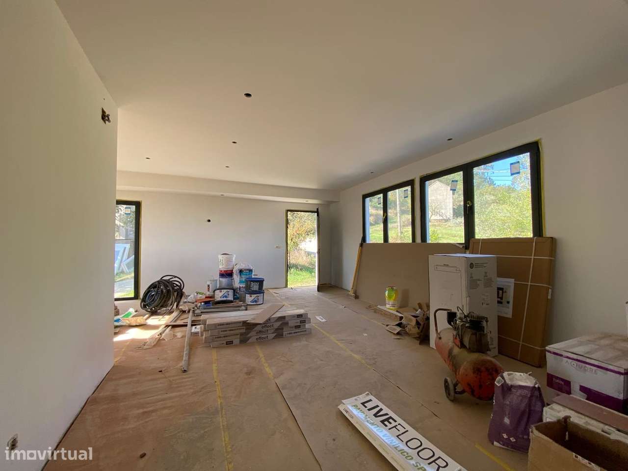 Moradia 3+1 / Terreno / Espite / Ourém-1