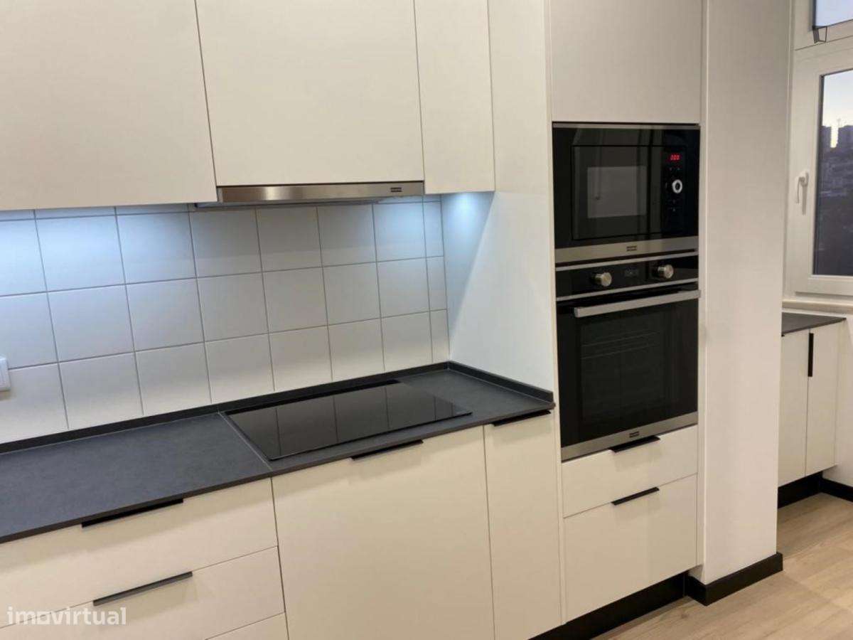 Quarto - localizado em Setubal - Grande imagem: 5/10