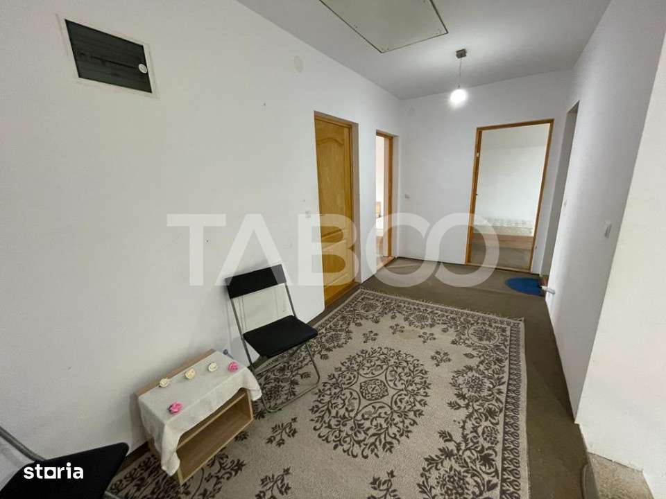Casa individuala cu 5 camere 130 mpu teren 300 mp Cristian Sibiu - Imagine principală: 3/13