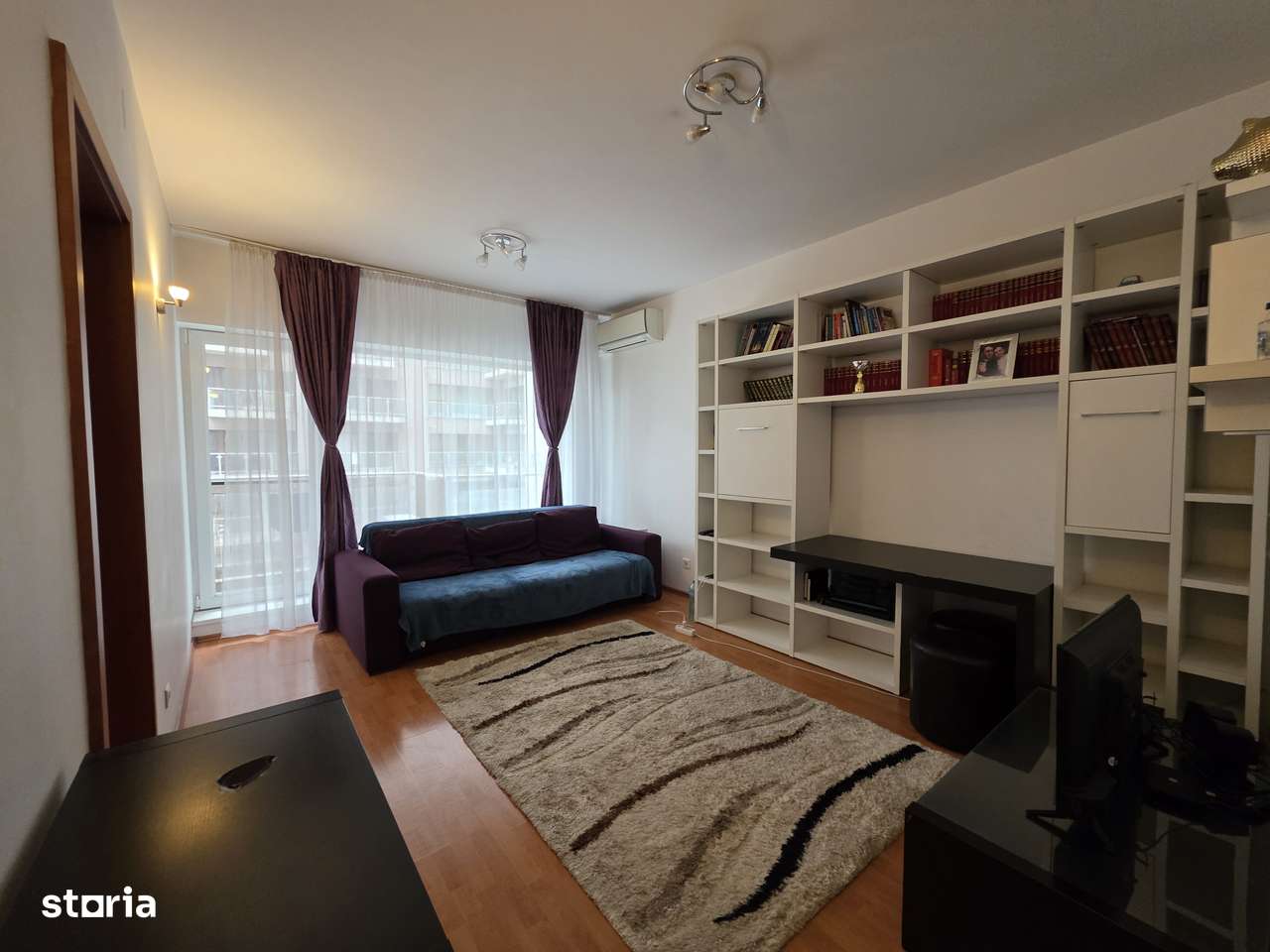 Garsoniera de vanzare in zona Titan Auchan - Rasarit de Soare-1