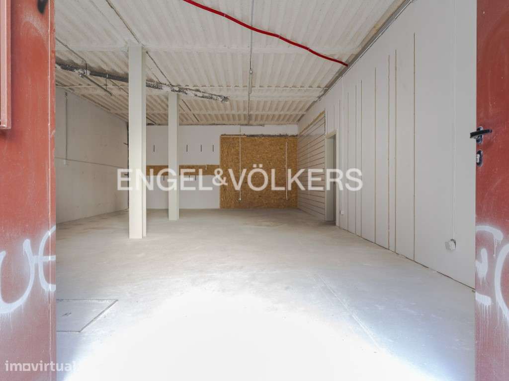 Investimento Imperdível: Espaço Comercial nos Anjos - Grande imagem: 3/25