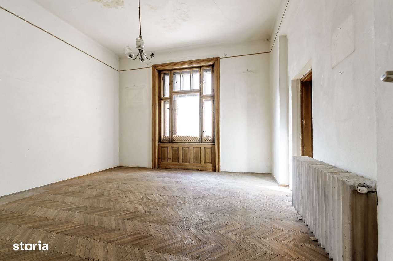 VÂNDUT! Apartament cu 4 Camere în Palatul Bohuș, Arad - Imagine principală: 4/15