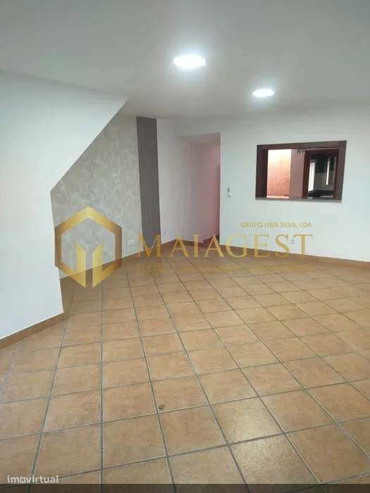 Moradia T2 em Ramalde em Excelente Localização - Grande imagem: 2/12