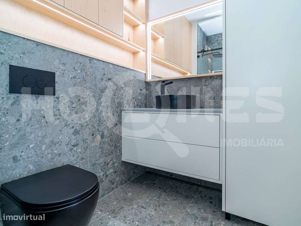 T2 de Luxo no Último Andar | Vista Mar, Serra e Cidade | Centro da ...-26