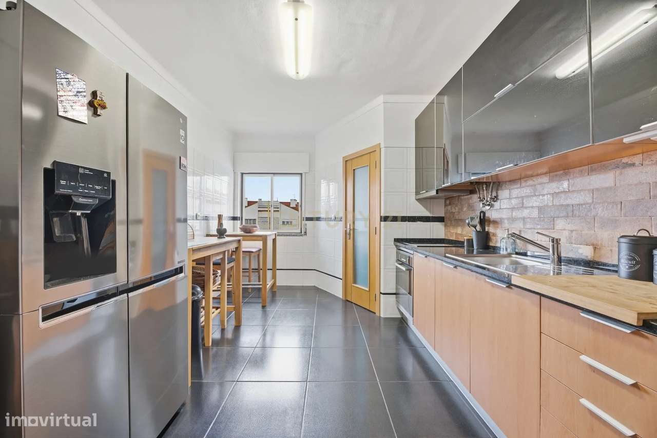 Apartamento T4 em Moita, Setúbal - Oportunidade Única! - Grande imagem: 4/32