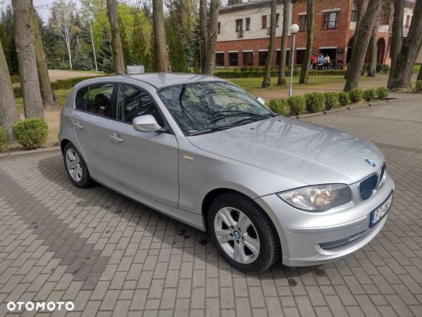 BMW Seria 1 116i - 1