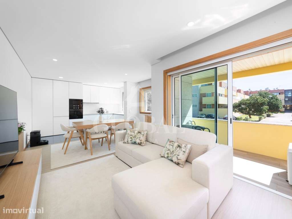 APARTAMENTO T1 FURADOURO (CONDOMÍNIO PRIVADO)-0