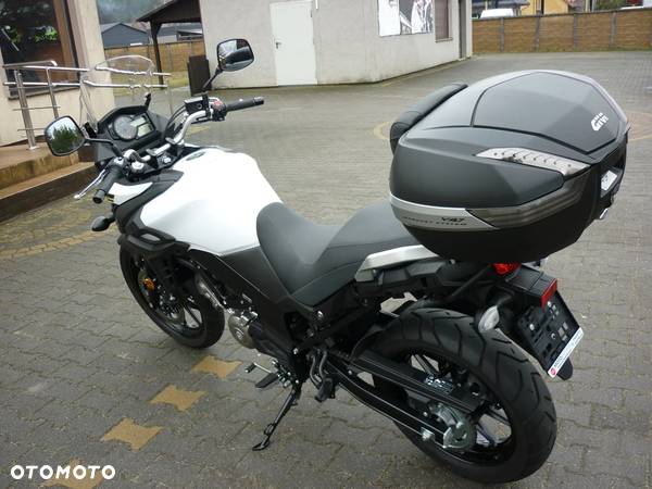 Suzuki V-STROM - 9