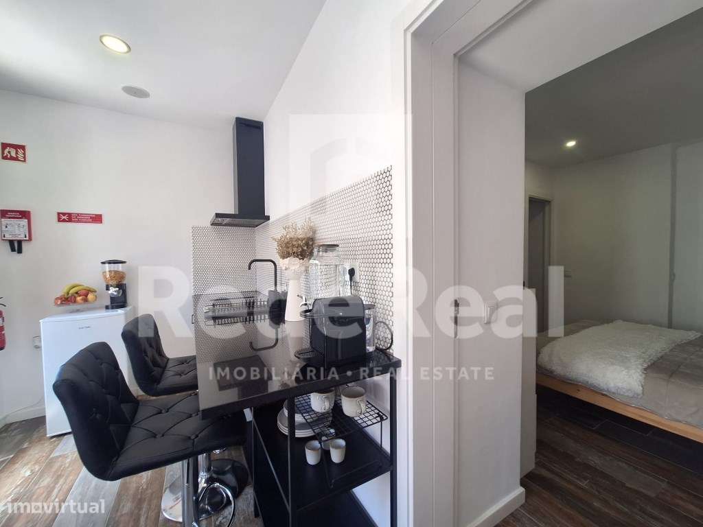 Moradia T4 com Vista Deslumbrante na Zona Histórica de Faro-7