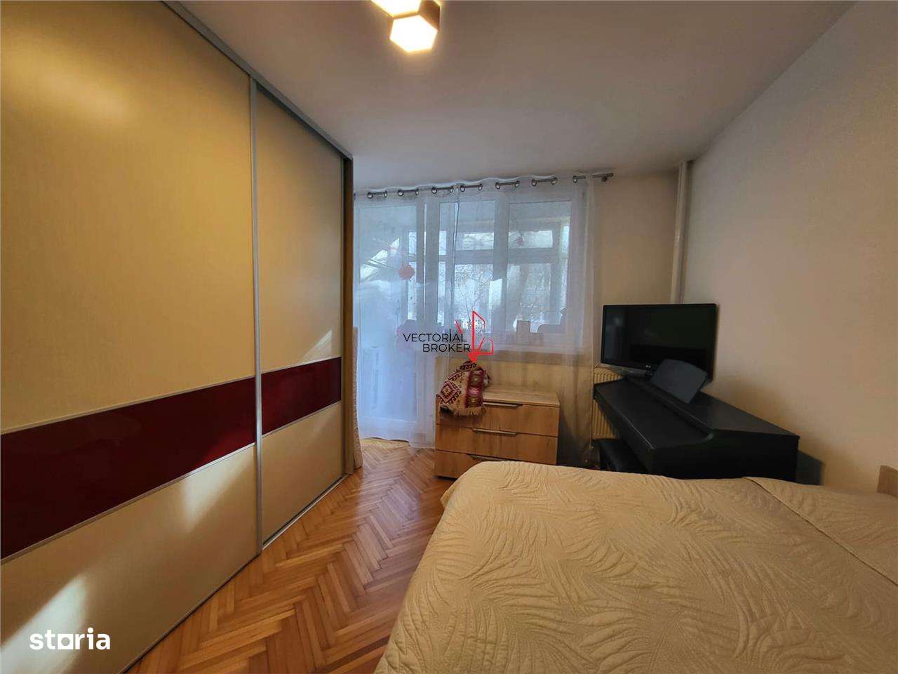 3 CAMERE  ZONA VERDE  PARCARE SI BOXA-3