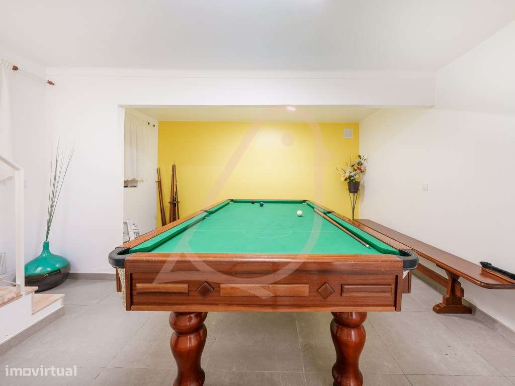 Refúgio Perfeito no Campo com Vista de Sonho e Piscina!-21