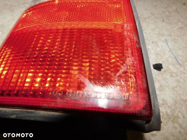 lampa tylna tył lewa OPEL VECTRA B KOMBI - 2