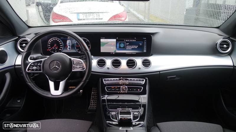 Mercedes-Benz E 220 d Avantgarde - 11