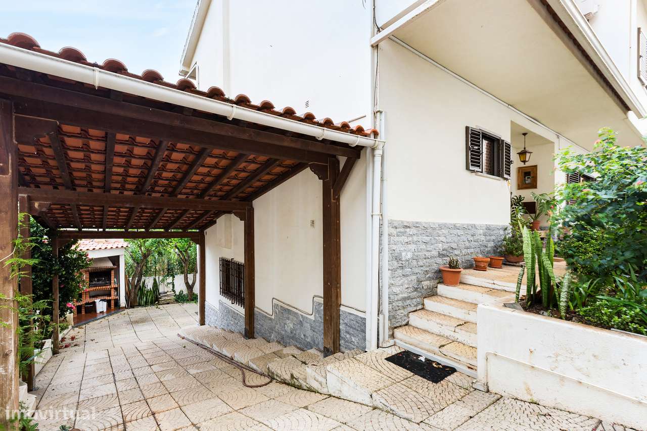 Moradia 4 quartos em Alverca-17