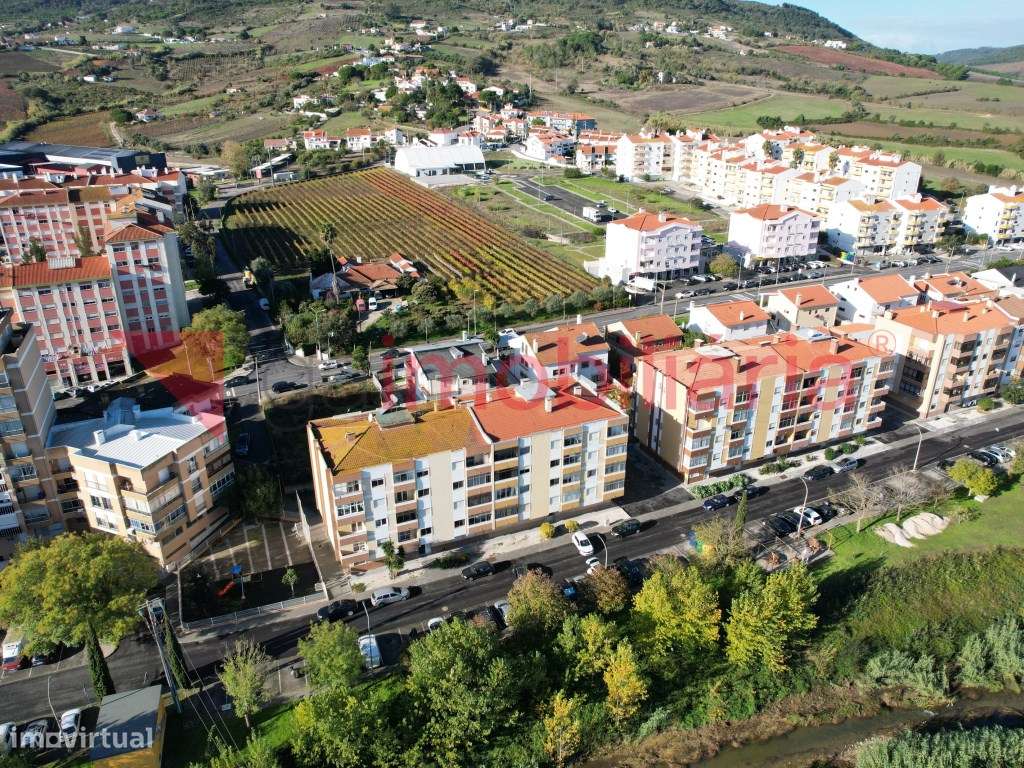Apartamento T3 no Centro de Arruda dos Vinhos-20