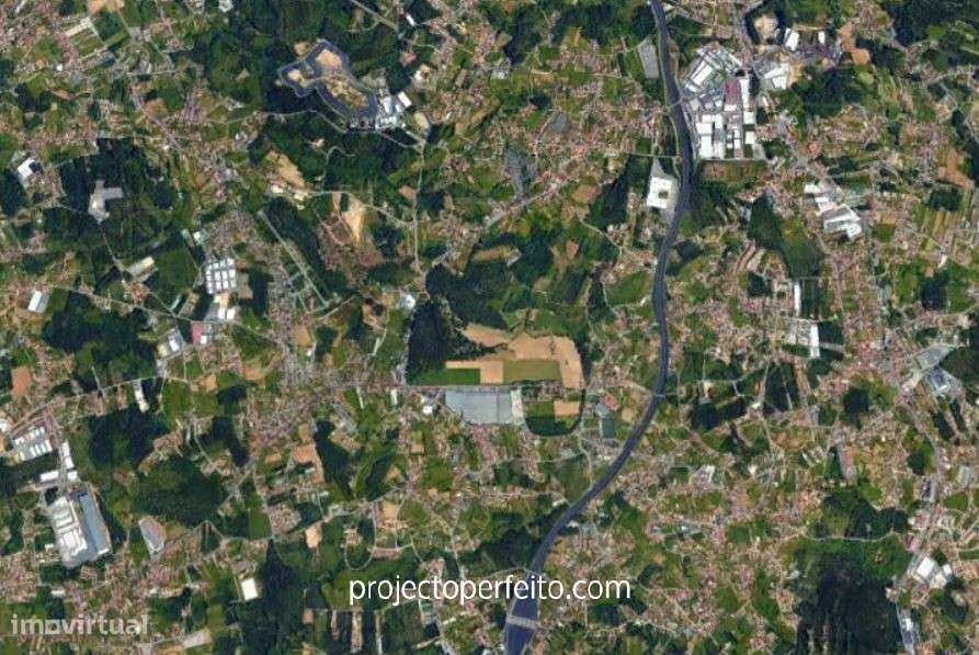 Terreno Para Construção  Venda em Grijó e Sermonde,Vila Nova de Gaia - Grande imagem: 3/4