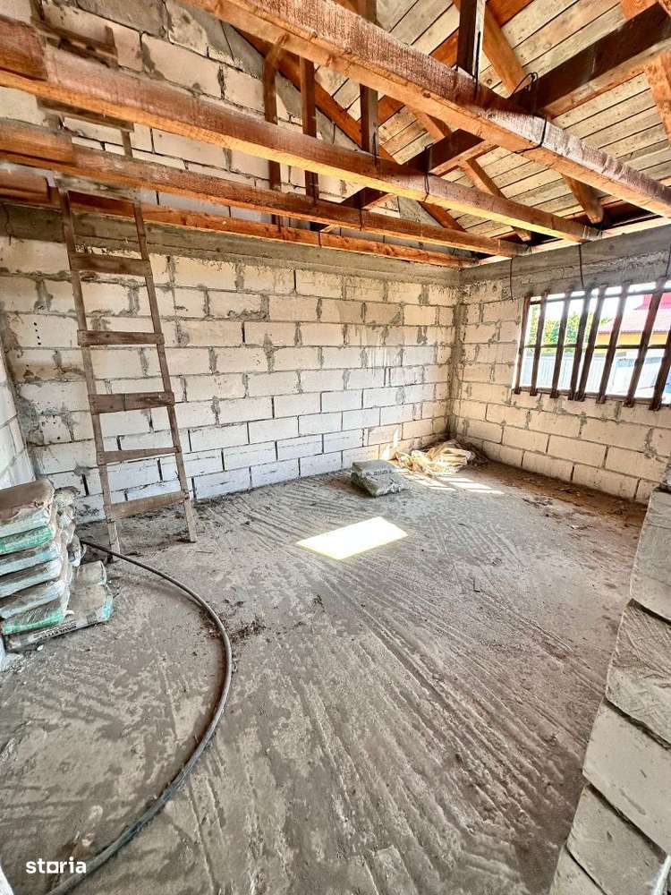 Casa cu 5 camere de vânzare în zona Vidin - Imagine principală: 3/12