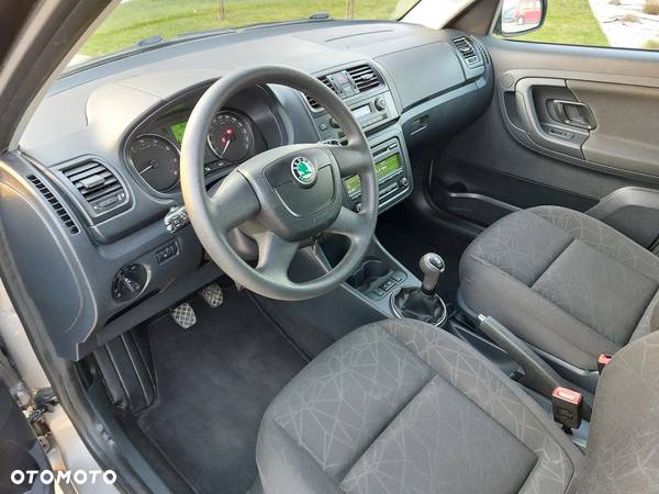 Skoda Roomster 1.2 TSI FAMILY - 36