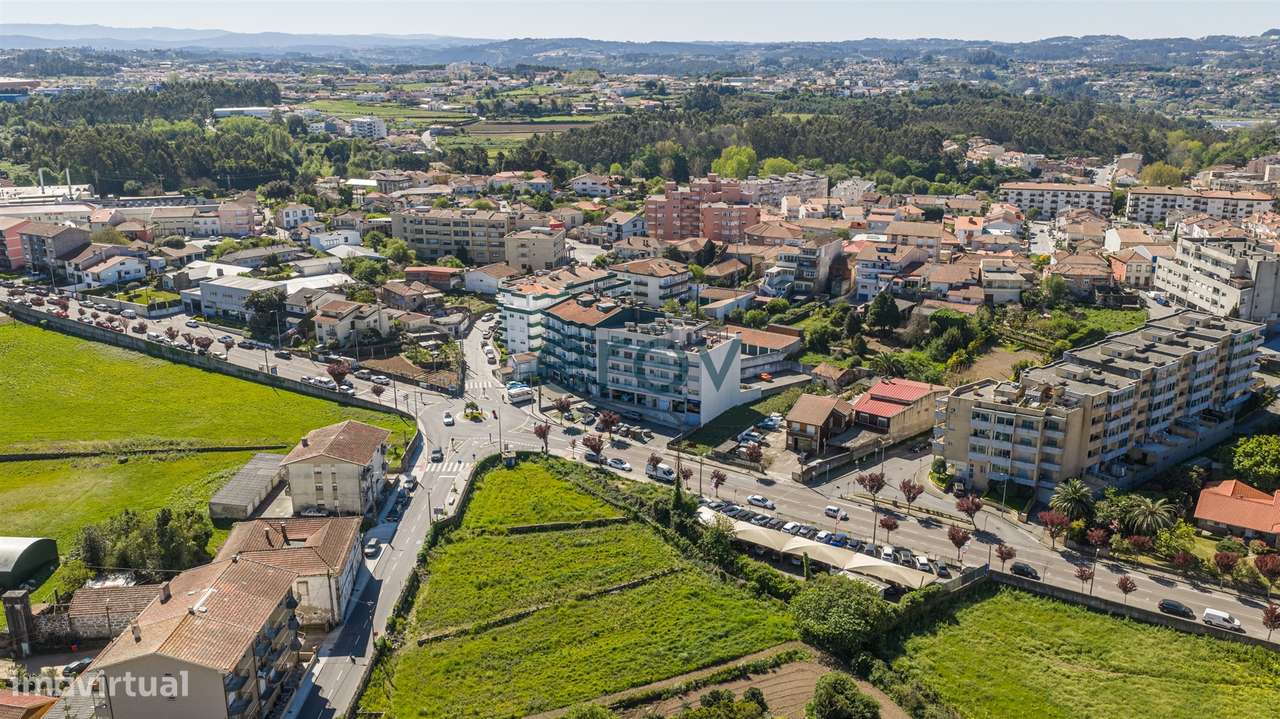 Apartamento T3 C/ 2 Suites em Gondomar-31