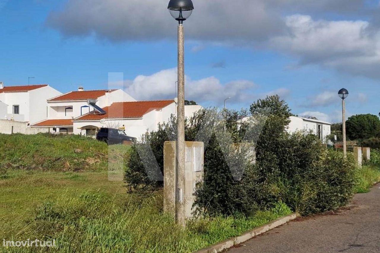 Lote de Terreno para construção de moradia - Castro Verde