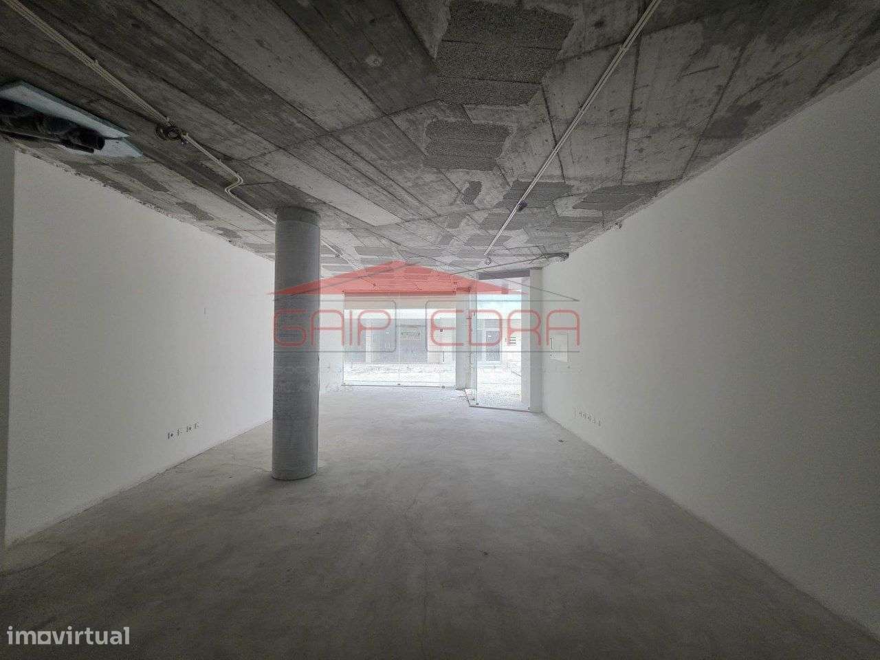 Imóvel Comercial em Buarcos - Boa Visibilidade - Grande imagem: 4/21