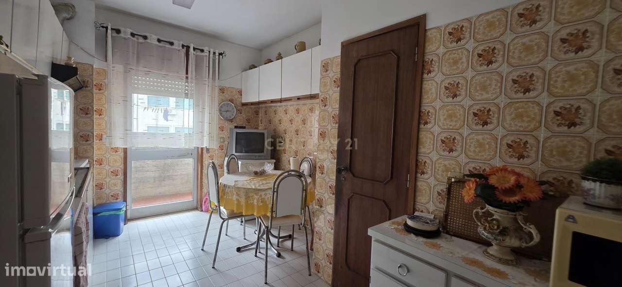 Apartamento T3 + Garagem — Marco de Canaveses-8