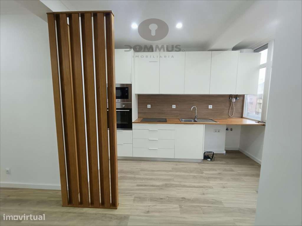 Apartamento T2 Duplex totalmente remodelado-0