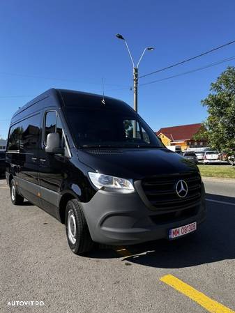 Mercedes-Benz Sprinter - 8