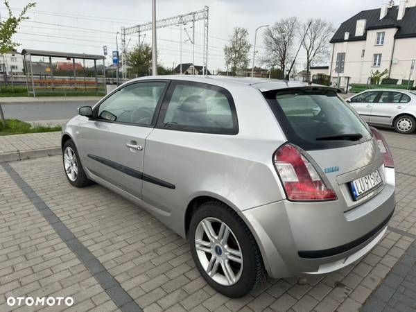 Fiat Stilo 1.6 16V Active - 9