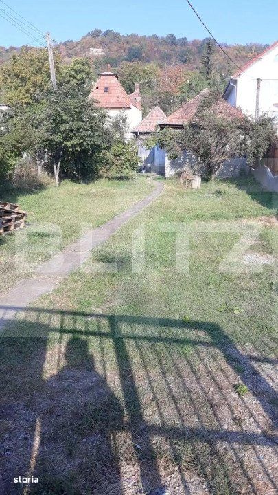 Teren cu suprafata 1624 mp, cu casa individuala, 60 mp, zona strazii D