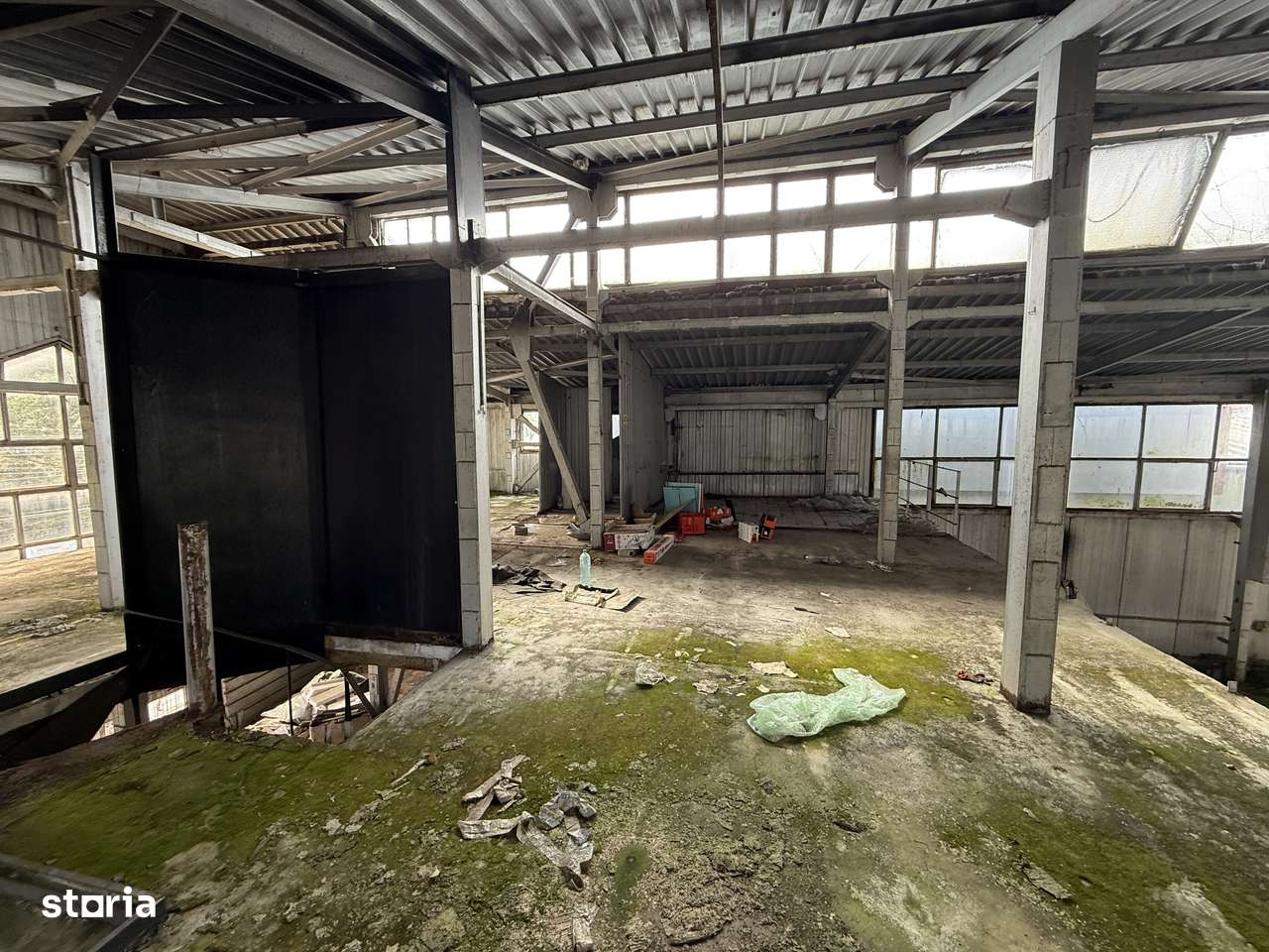 Hala In oras str Traian eligibil program "Tranzitie Justa" - Imagine principală: 5/8