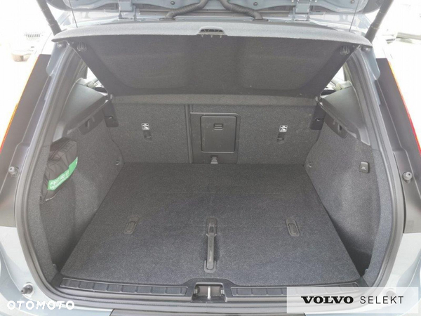 Volvo XC 40 - 30