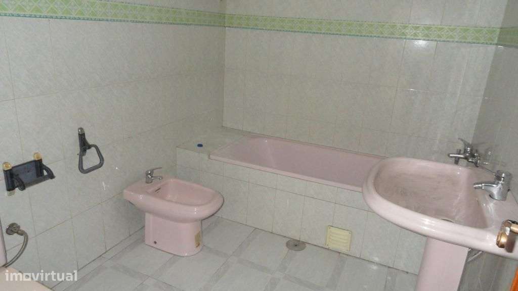 Apartamento T3 viana - Grande imagem: 5/7