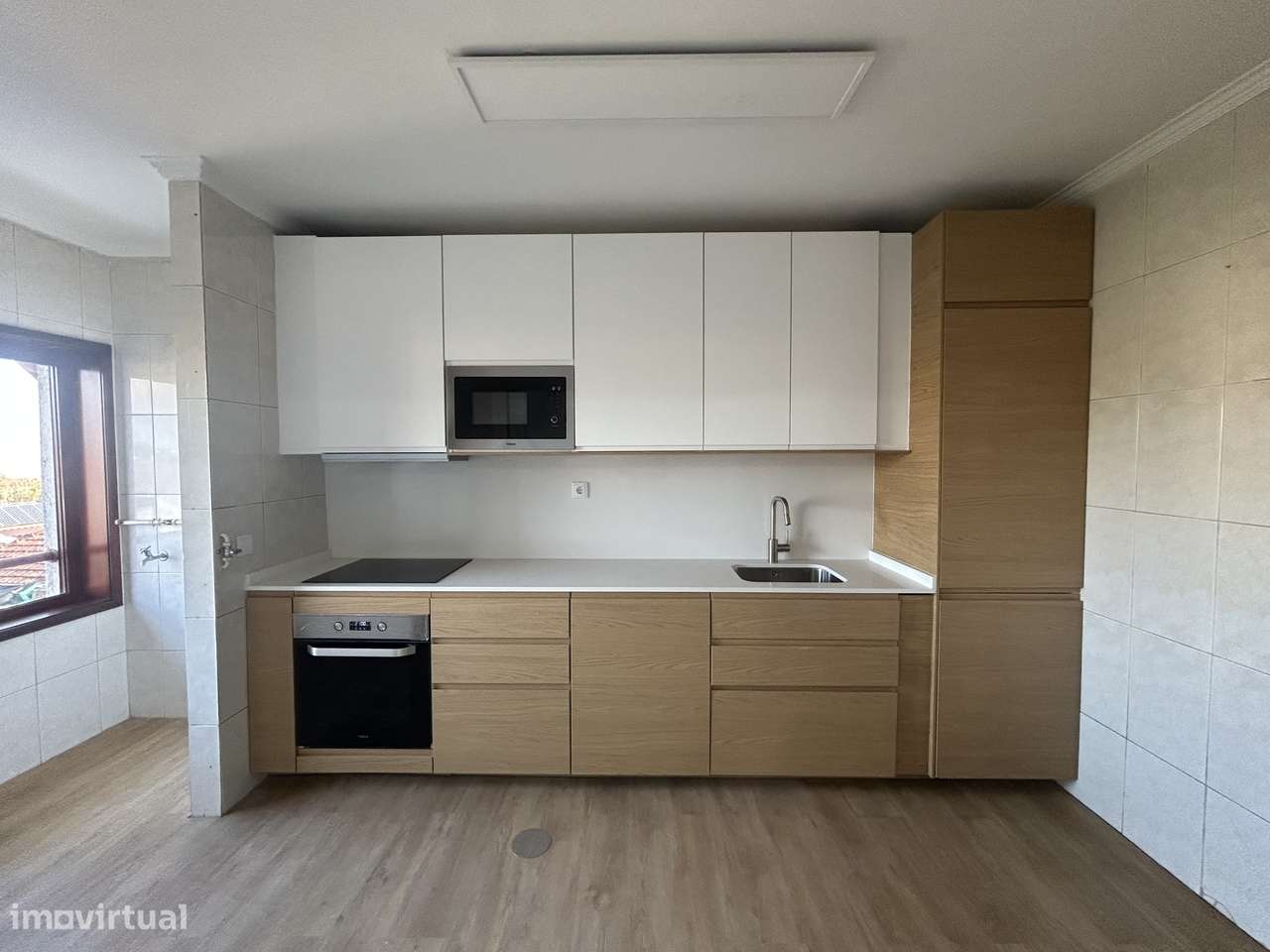 T2 Duplex renovado 142 m², varanda e sotão, Vila Nova de Gaia - Grande imagem: 4/19