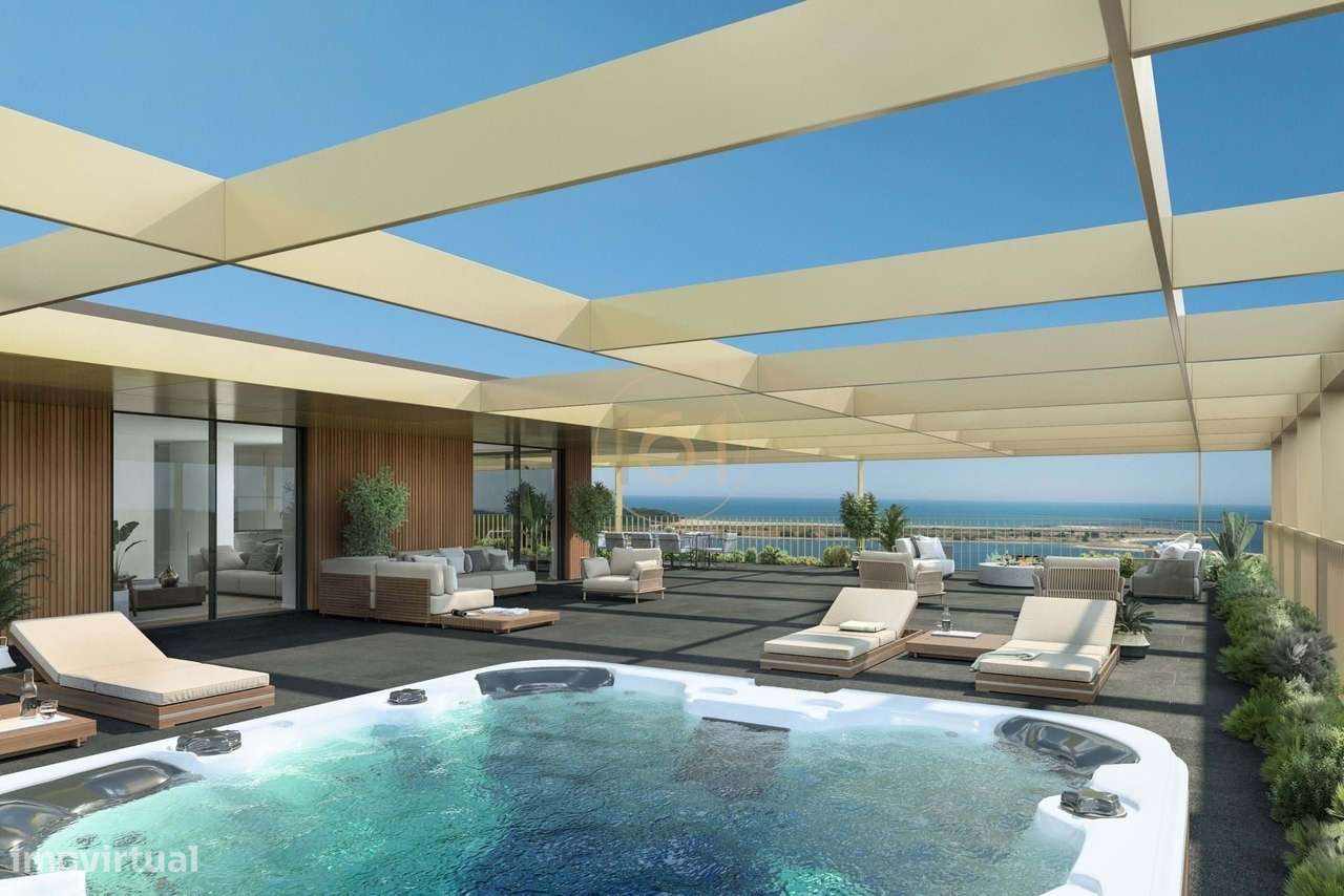 T3 com 136,00 m2  de área útil com varanda/ terraço de  81,70 m2 - Grande imagem: 3/30