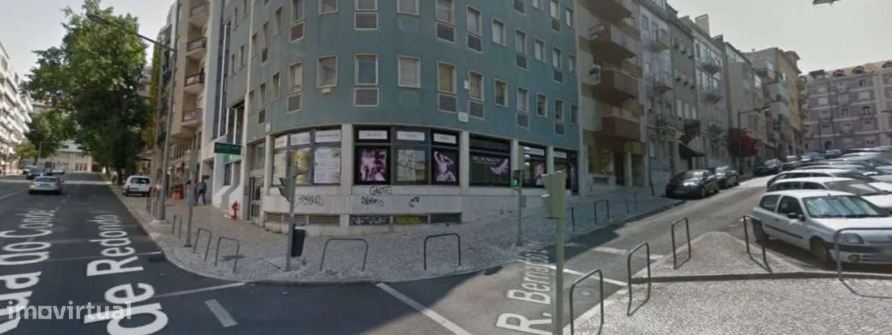 Fantástico Quarto c/ WC Privativa e despesas incluídas - Grande imagem: 2/9