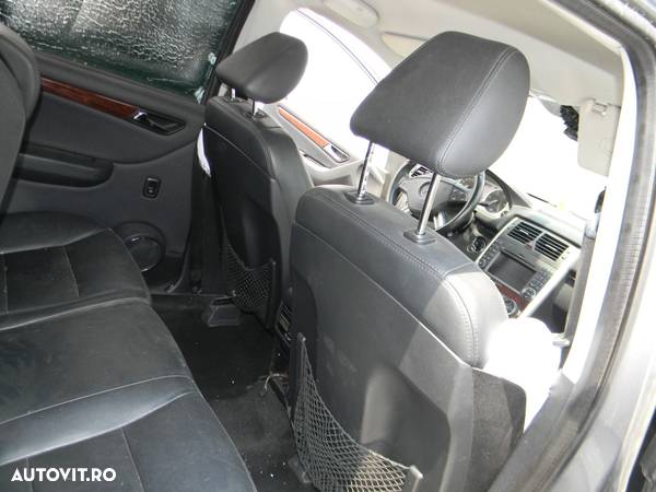 Dezmembrari  Mercedes-Benz B-CLASS (W245)  2005  > 2011 B 200 CDI (24 - 26