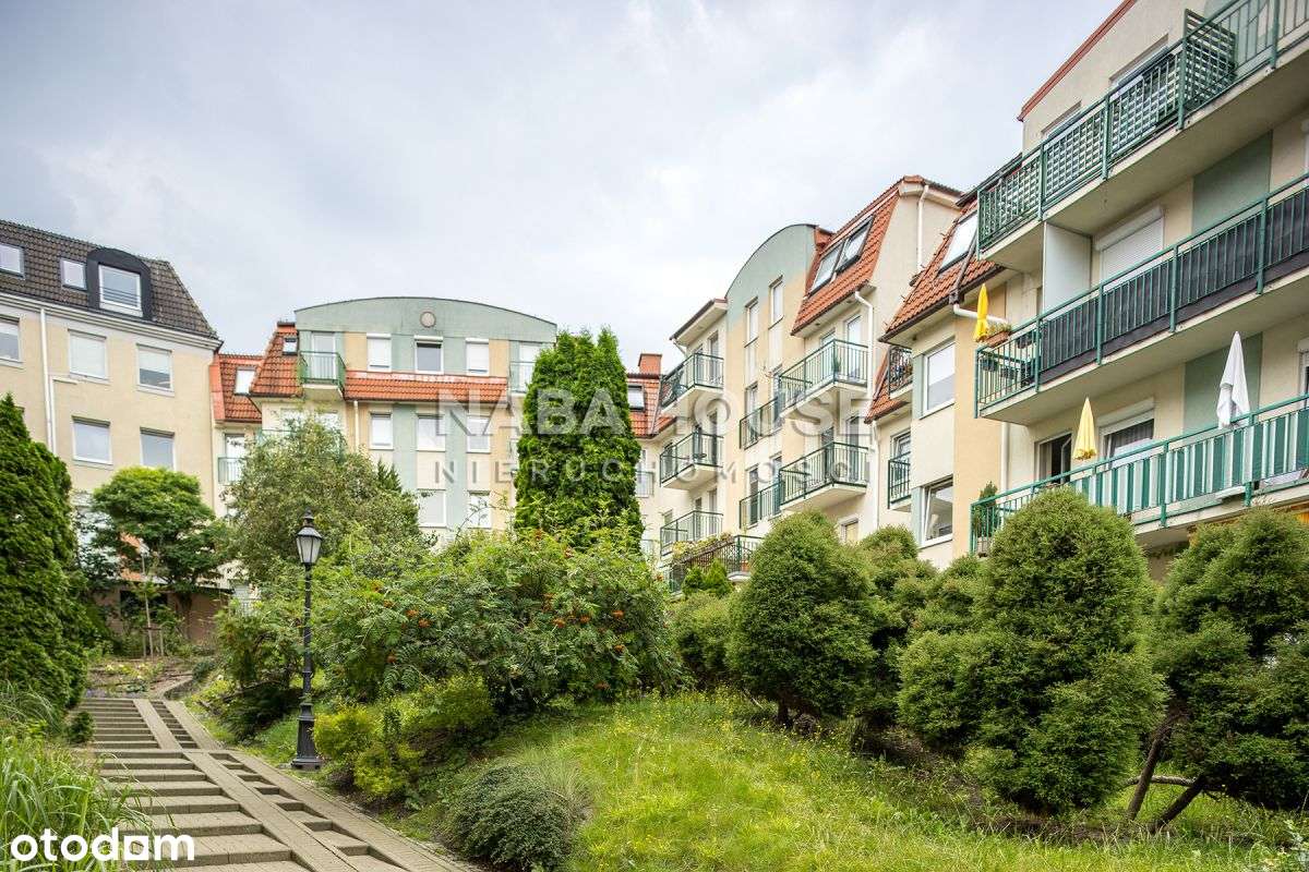 Eleganckie 4-pokojowe mieszkanie z balkonem-8