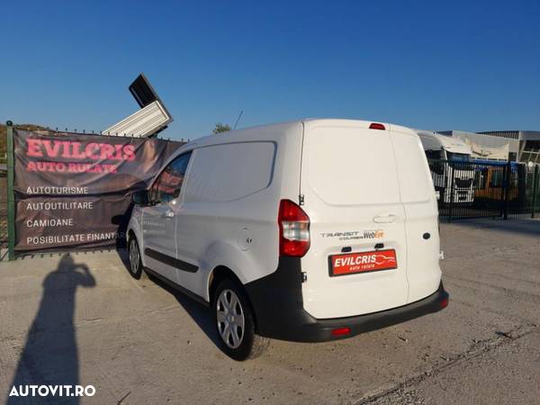 Ford Transit Courier - 34