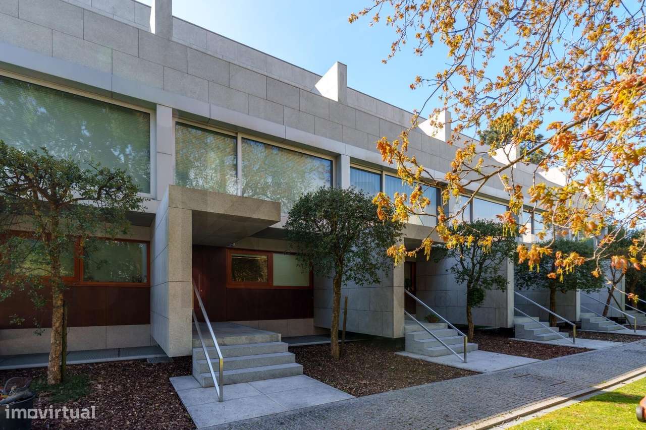 Moradia T4 Luxo, 2 suites, varandas, jardim, 3 lug. garagem, Zona da V - Grande imagem: 5/60