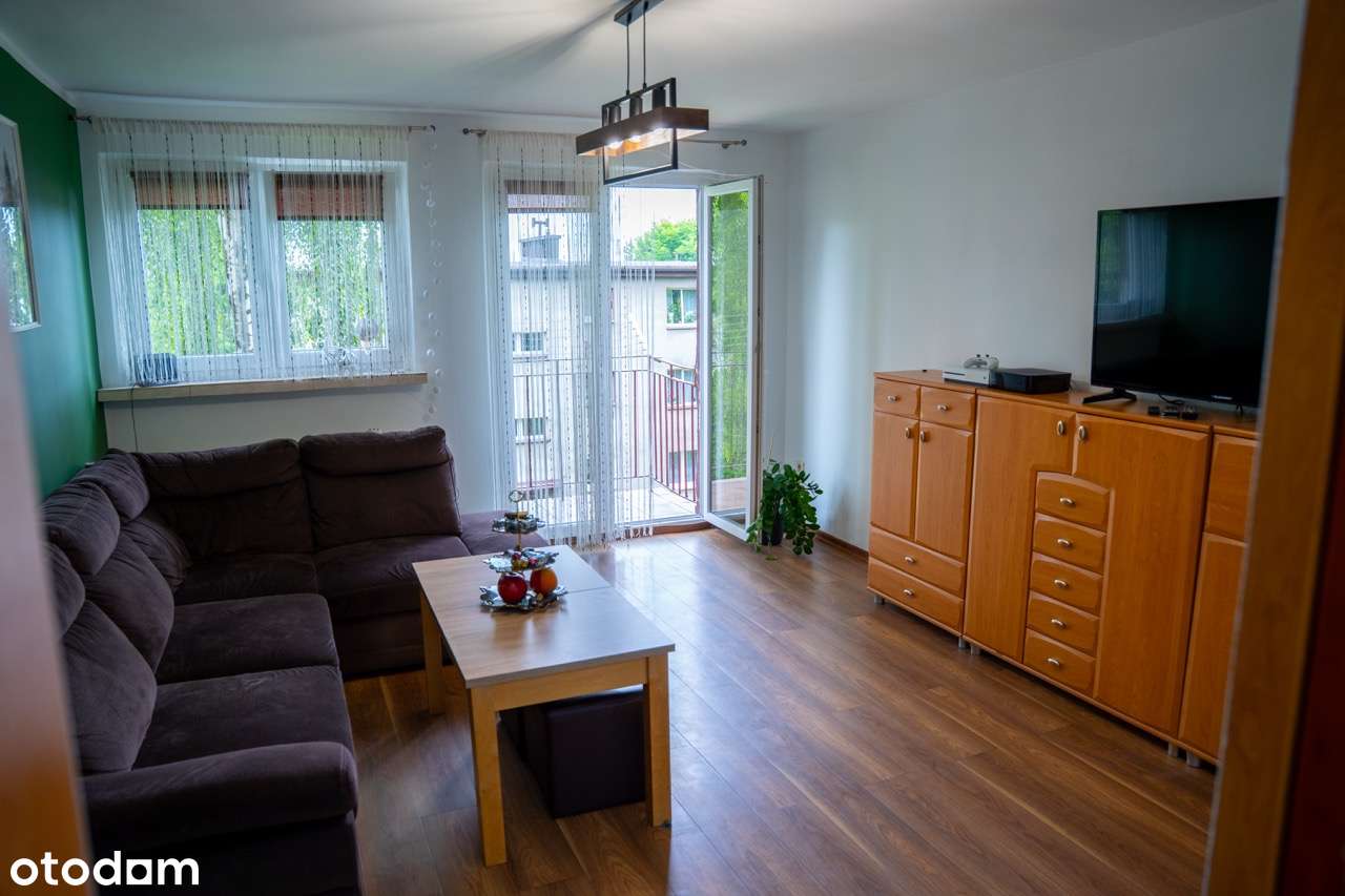 Eleganckie klasyczne wnętrza, 3 pokoje na 1 piętrze, gotowe na już.-1