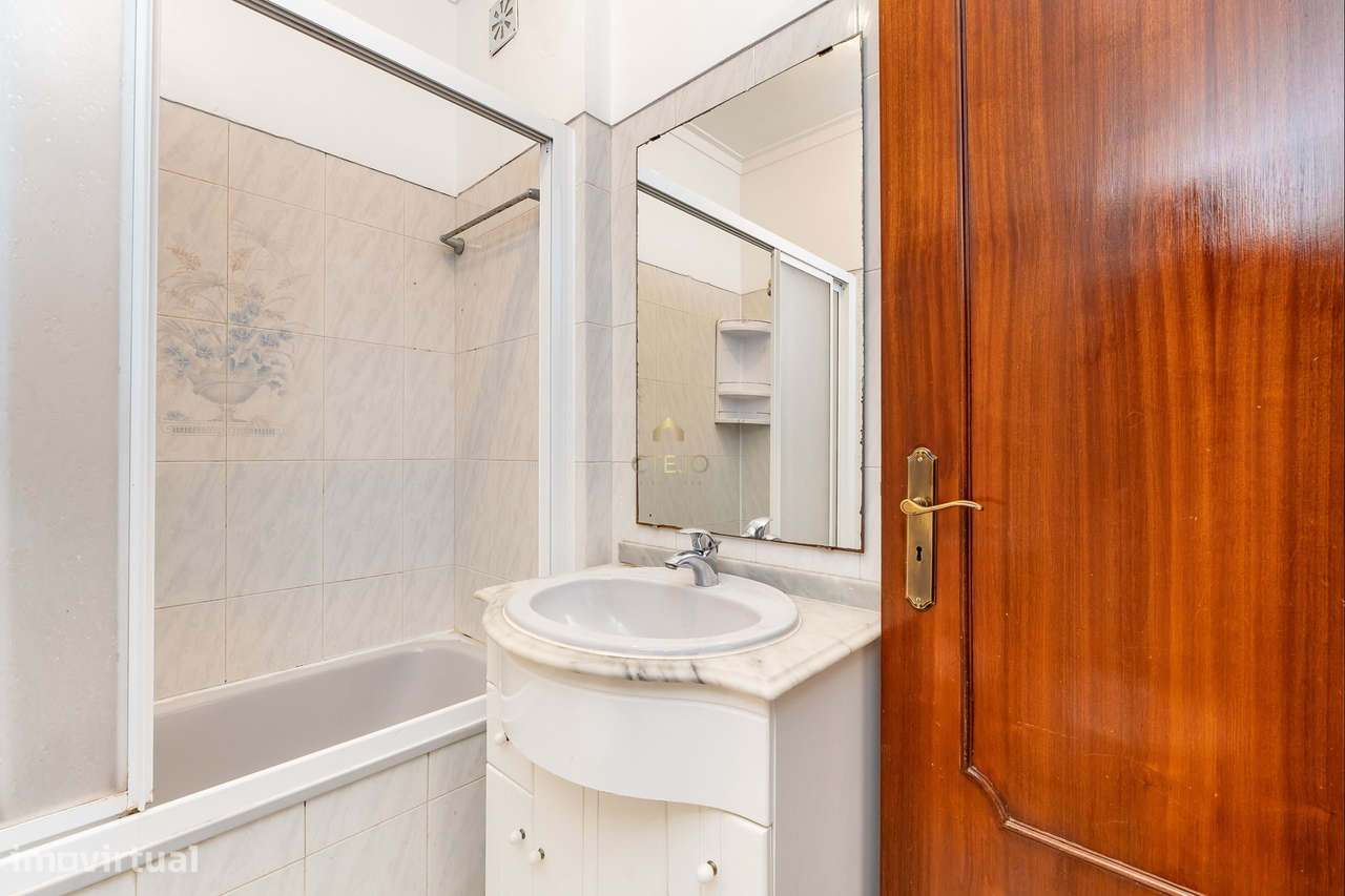 T2 Vale Figueira C/ lugar de estacionamento - Grande imagem: 4/33